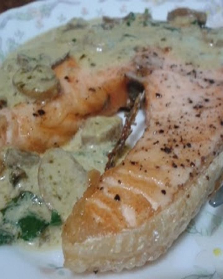 pan seared salmon